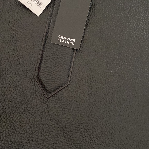 Aimee kestenberg busy bee tech tote - Picture 2 of 5